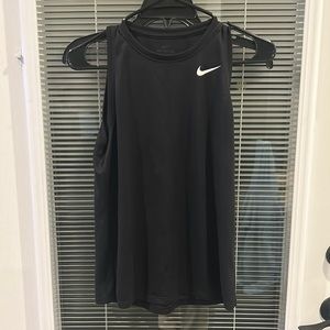 Women’s great condition black Nike tank top